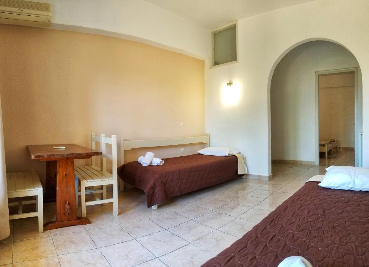 Mirabello Hotel Apartments Dassia  Bagian luar foto