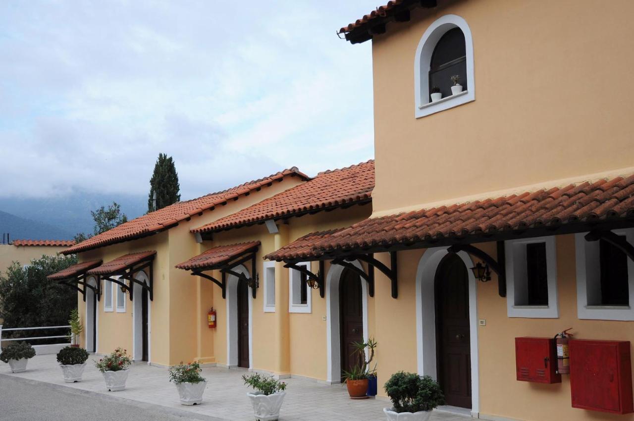 Mirabello Hotel Apartments Dassia  Bagian luar foto